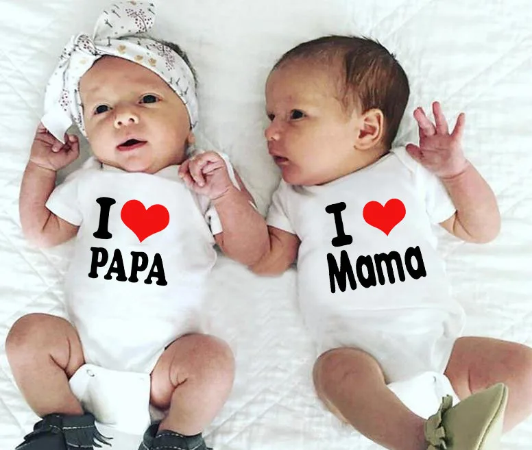

I Love Mama and I Love Papa Baby Bodysuit Twins Onesie Infant Babe Wear White Clothing Cotton Soft Toddler Babe Summer Wear