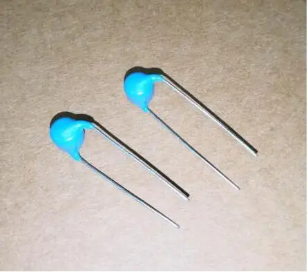 

10pcs 15KV 150K 150 15000V 15PF 20KV 20000V high voltage ceramic chip ceramic capacitor ( 100PF 100P 101