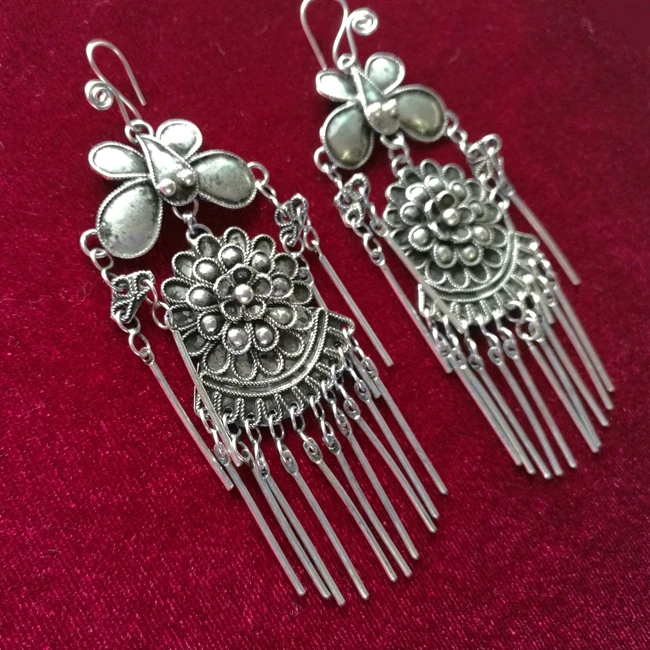

Guizhou Hmong Ornaments Palace Retro Earrings Antique Accessories Good Handmade Flower Double Flower Earrings