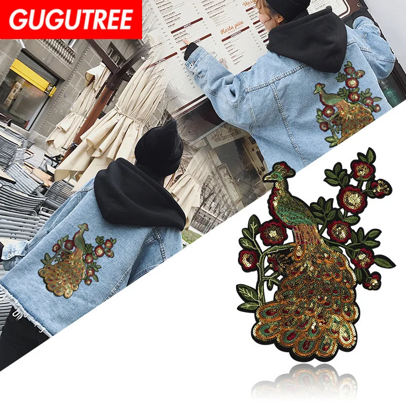 

GUGUTREE embroidery Sequins big peacock patches bird patches badges applique patches for clothing XC-299