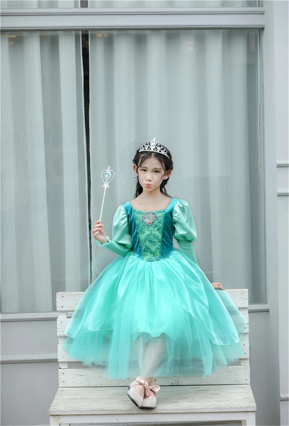 Новогодний костюм Русалочки детское платье принцессы Ариэль на Хэллоуин Пышное зеленое платье с пышными рукавами для девочек платье на день рождения для младенцев