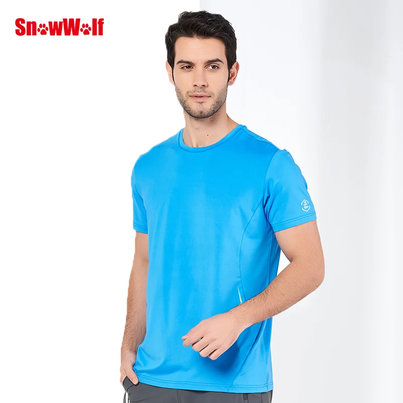 

SnowWolf 2019 Men Outdoor Quick Dry T-shirt UV Protect Breathable Stretch Clothes Male Running Camp Climb Hiking ice T Shirts