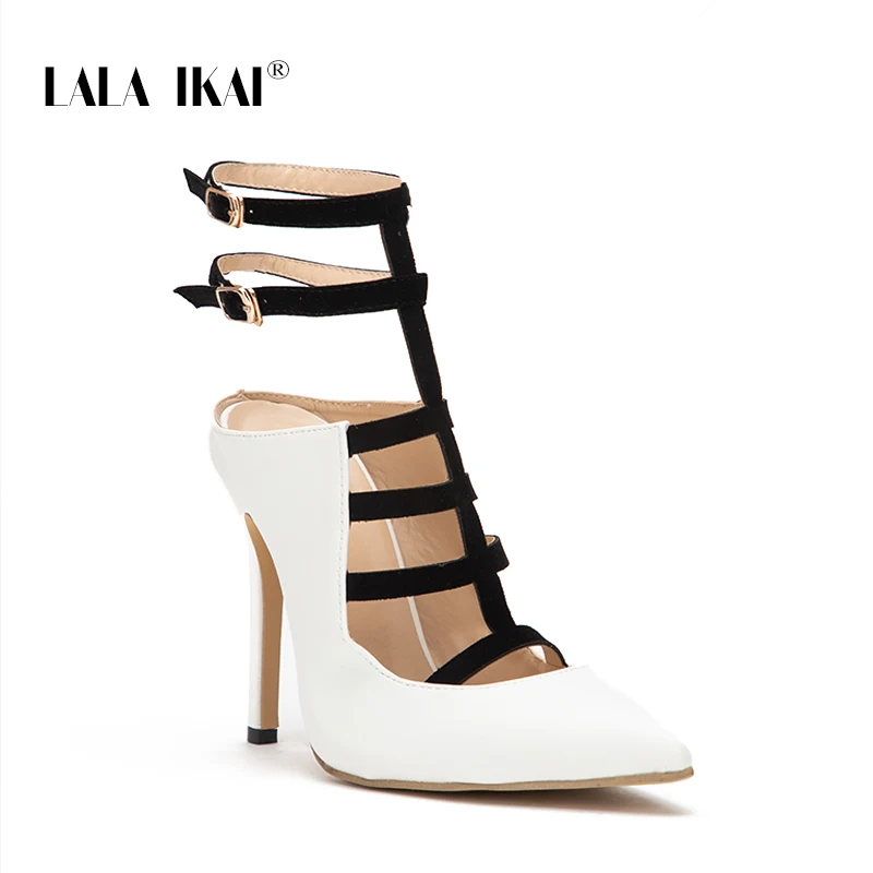 LALA IKAI/Туфли-гладиаторы из искусственной кожи с узкими ремешками; белые женские туфли на высоком тонком каблуке с пряжкой и острым носком; 014C2631-49