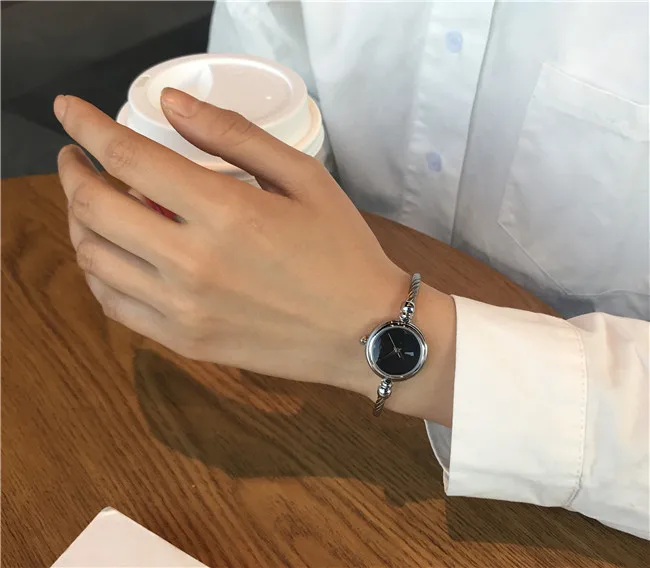 7616198953_1879192265