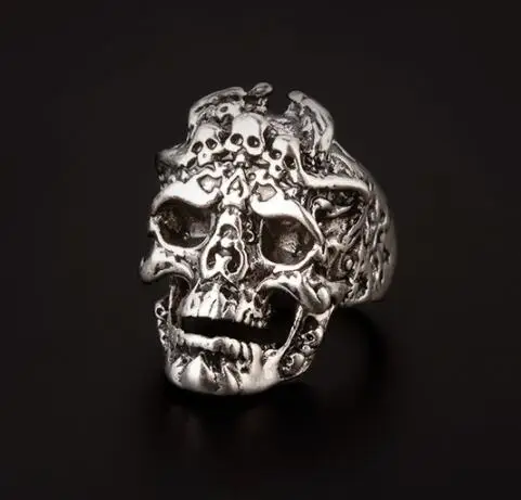 

Vintage Punk Black Sliver Evil Dragon Skull Ring for Men Chunky Copper Alloy Biker Rock Rap Skeleton Head Ring Gothic Jewelry Gi