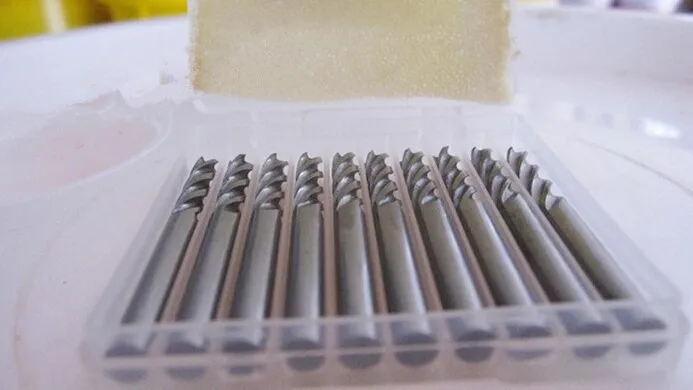 

Tungsten steel, carbide end mill bit 4Flute 2.5 mm x15x38MM 10 PCS Spiral Bit Milling Tools Router bits