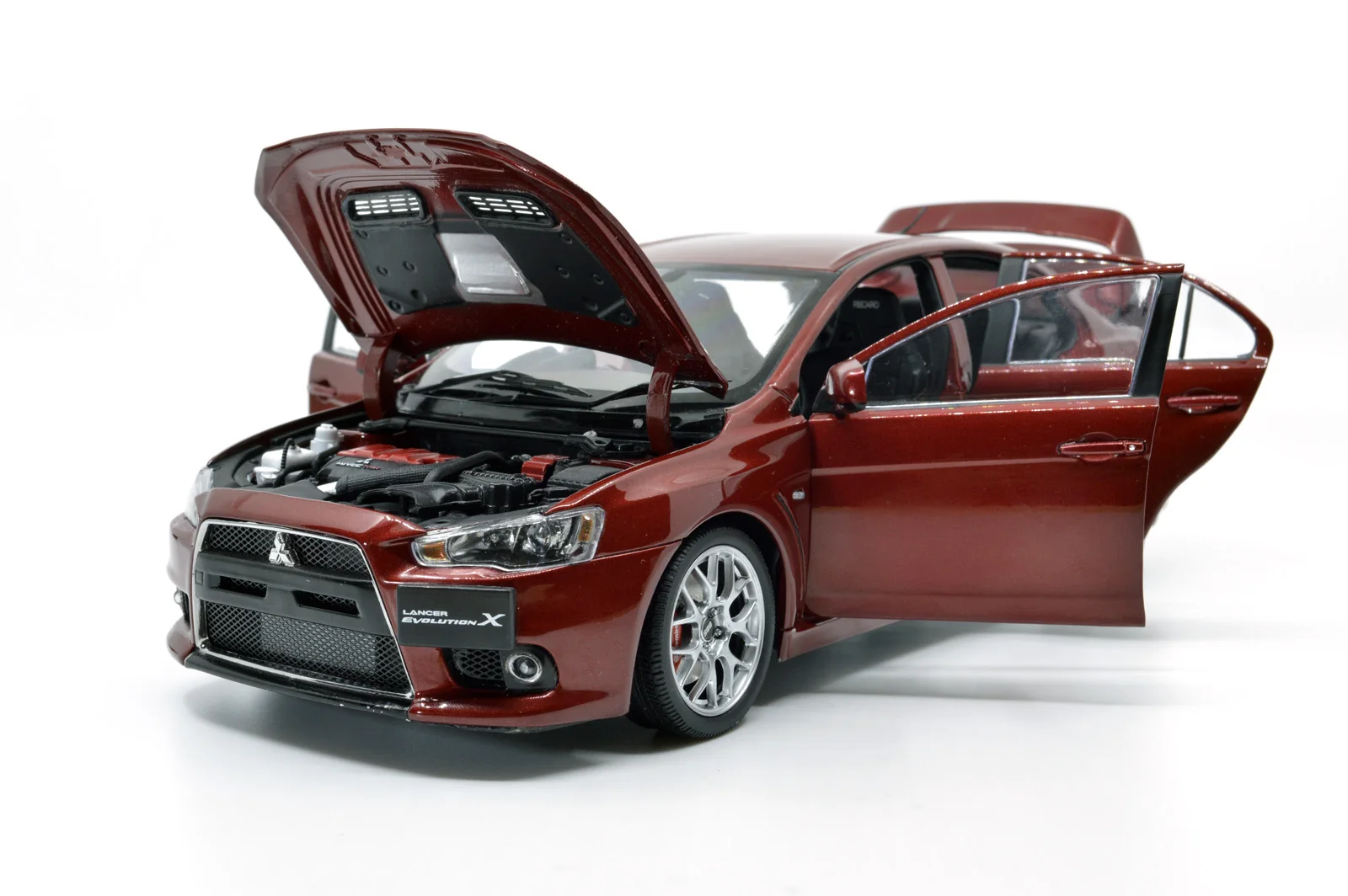 1/18 1:18 1 18 весы Mitsubishi Lancer EVO X Red Diecast модель двери автомобиля открытый руль