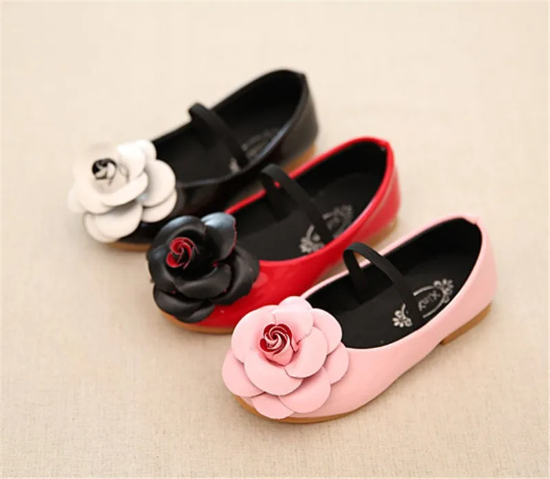 Детская обувь для девочек принцессы Лидер продаж милый цветок розовый маленьких танец дизайнер обувь для детей для девочек Размеры 21-36