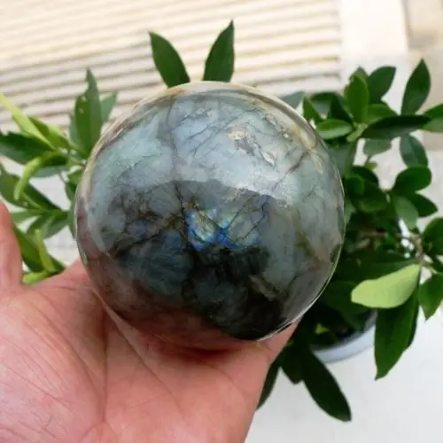

WW 04839 nature Labradorite crystal sphere ball reiki healing