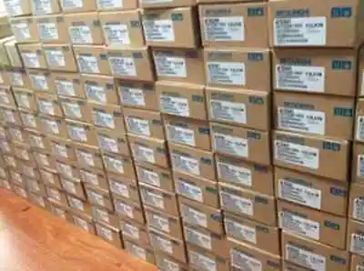 DHL/EMS 1 ШТ. Новый В оригинальной Коробке PLC AJ65SBTB1-16S |