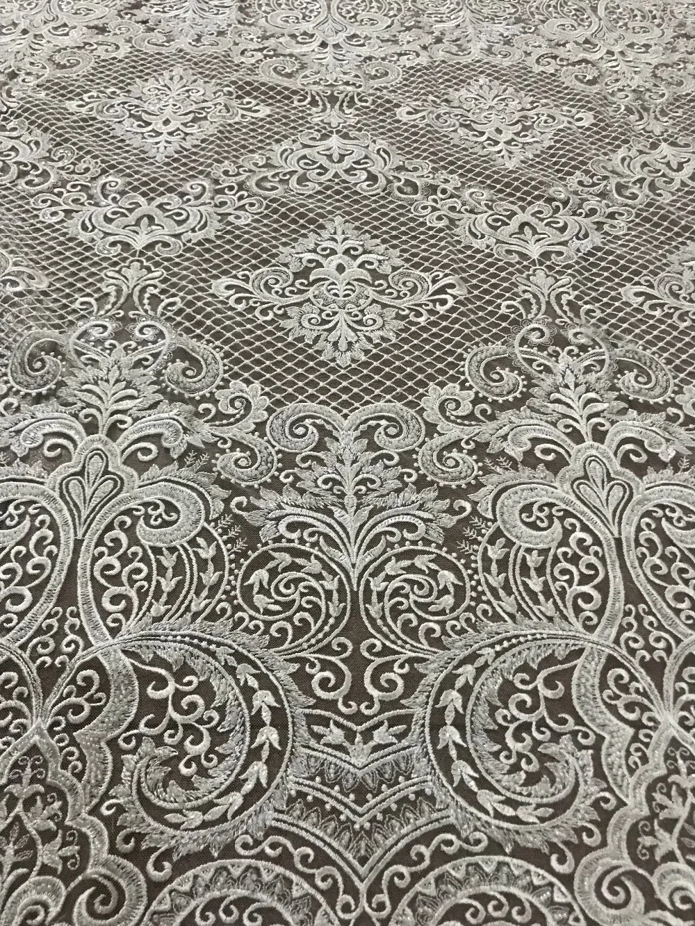 

good looking bridal lace fabric wholesale african french lace fabric SYJ-52026 embroidered lace fabric