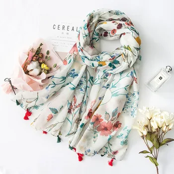 

VISROVER 2018 fashion summer flower printing viscose scarf with tassels Fashion Wraps and Shawls Summer Beach Hijab wholesales