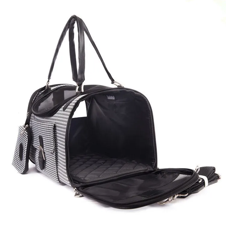 pet carrier