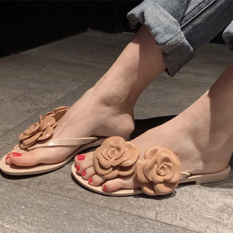 1555735035_3004899432_7