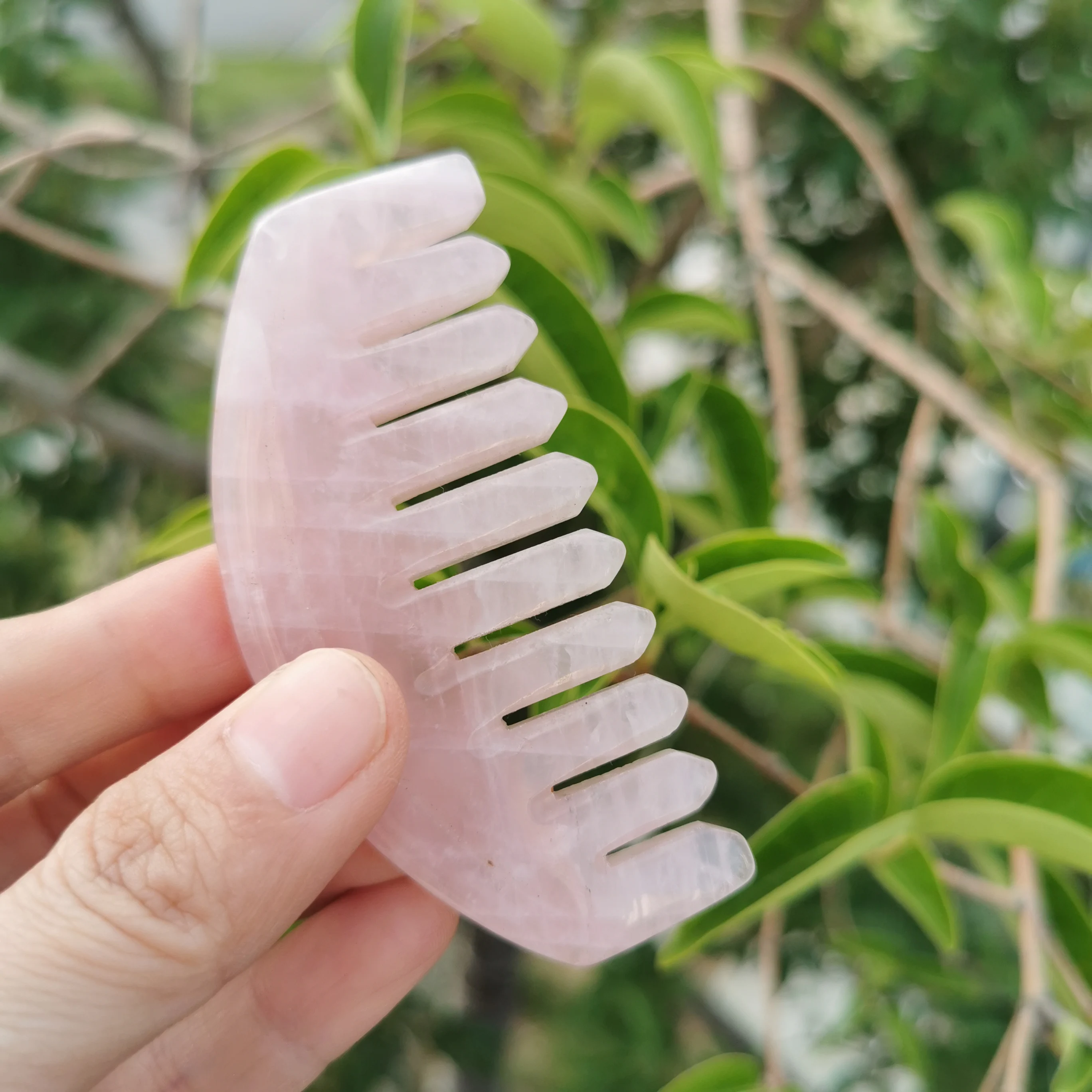 

Natural Polished Crystal Reiki Combs Healing Rose Quartz Massage Comb