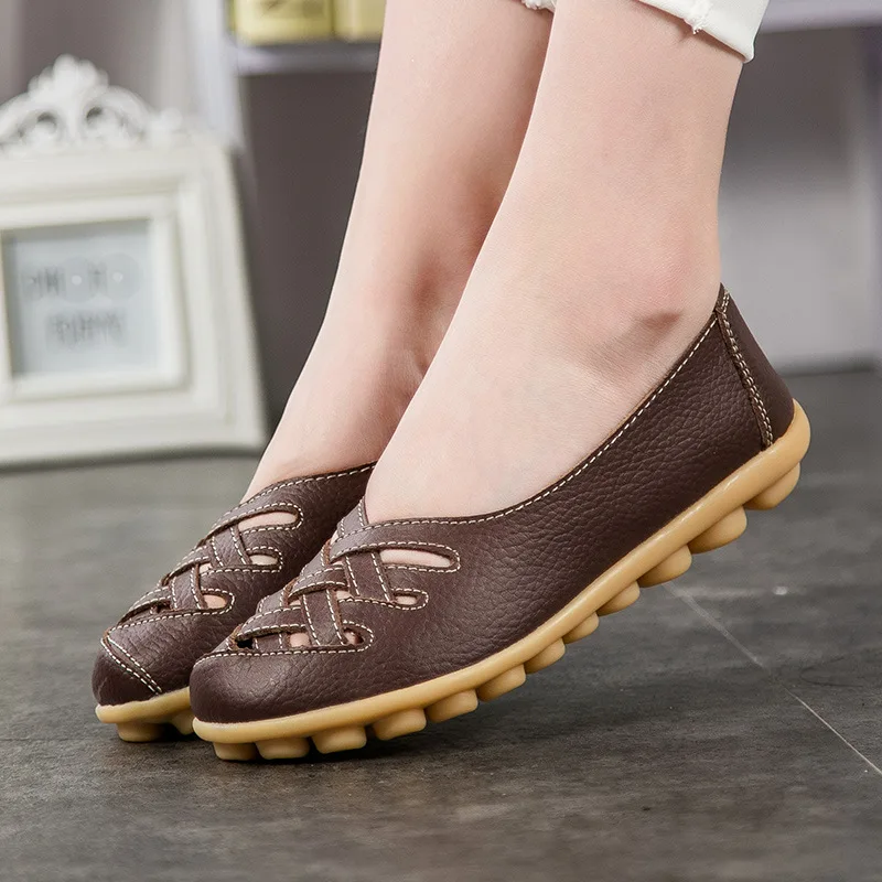 

Women sandals 2018 new fashion summer genuine leather hollow out flats shoes woman sandals plus size casual summer women shoes