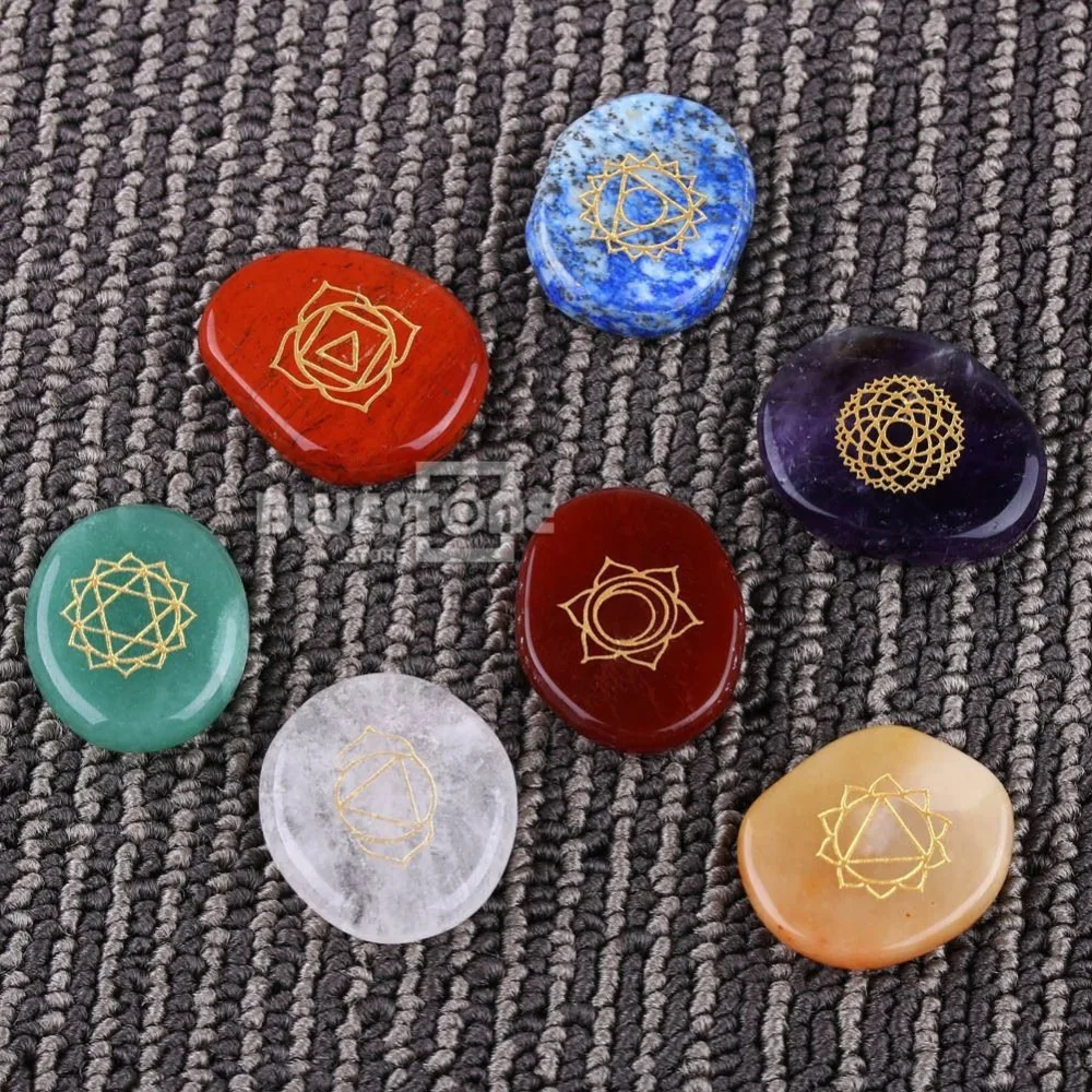 

7 Pcs/Sets Engraved Chakra Stone Palm Stone Crystal Reiki Healing With One Pouch