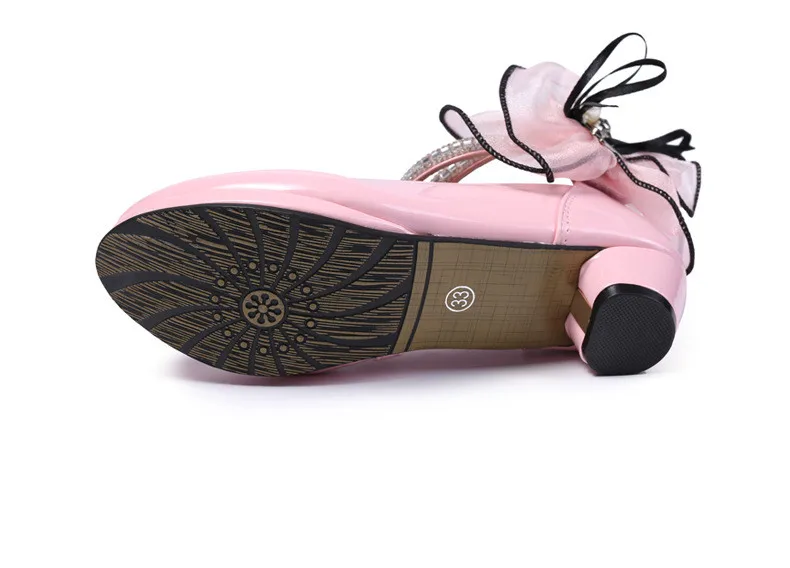 Новые детские туфли на высоком каблуке для девочек принцесса весна/Осенние тонкие туфли студент вечерние танец кожаные ботинки