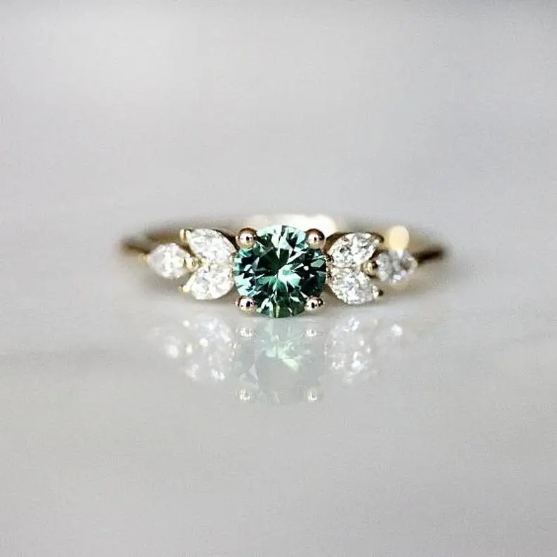 

Elegant white & green Crystal Zircon Rings For Women wedding engagement Party Ring Gifts for Valentine's Day fashion Jewelry