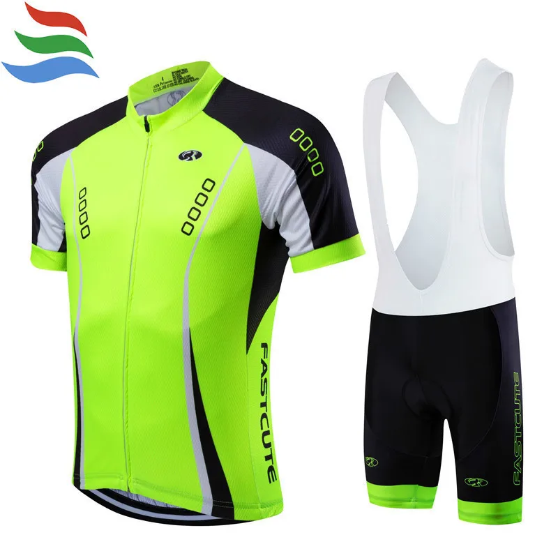Спортивный aliexpress. Цвет майки в велоспорте. Спортивный костюм с короткими рукавами и велосипелками. Черный летний костюм с велосипедами.