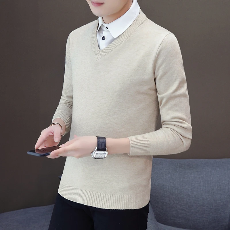 2018 autumn and winter men's new fake collar solid color sweater