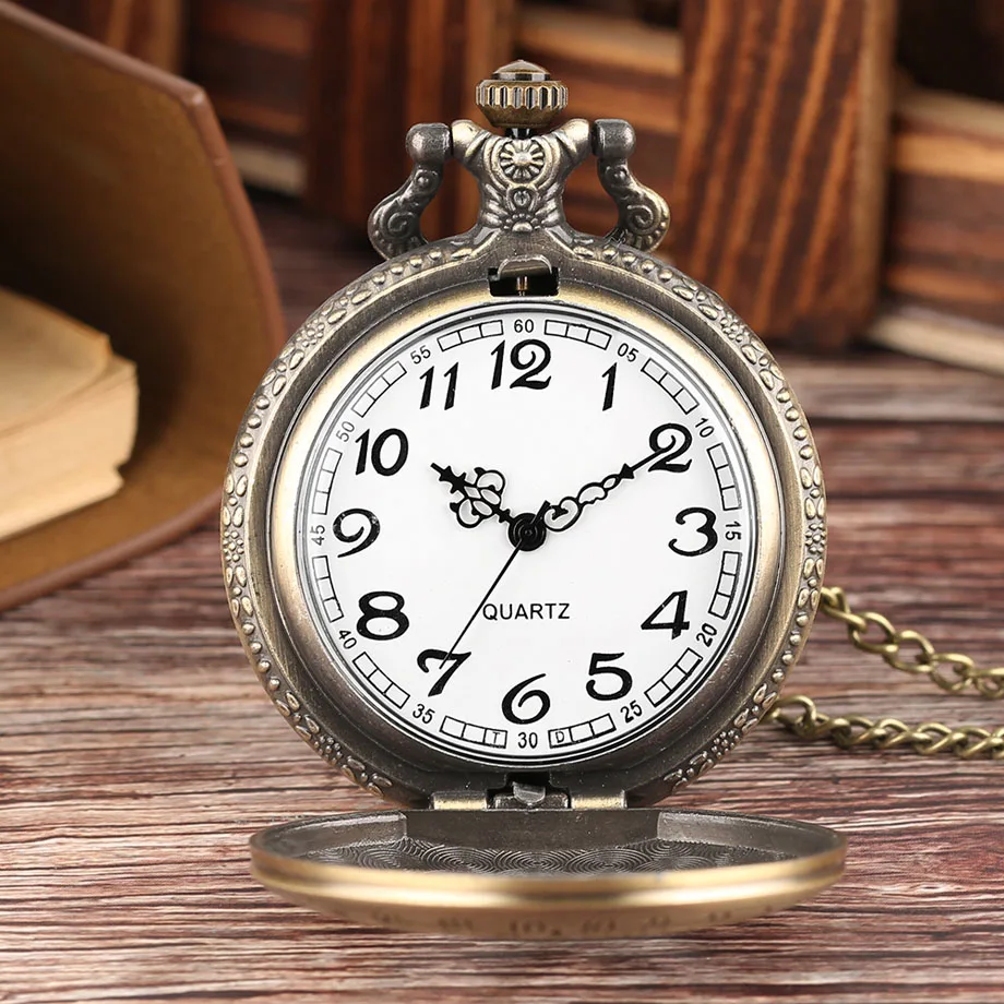 Retro Bronze Geometry Rome Number Compass Case Quartz Pocket Watch Vintage Necklace Pendant Clock Chain Gift Relogio De Bolso (9)