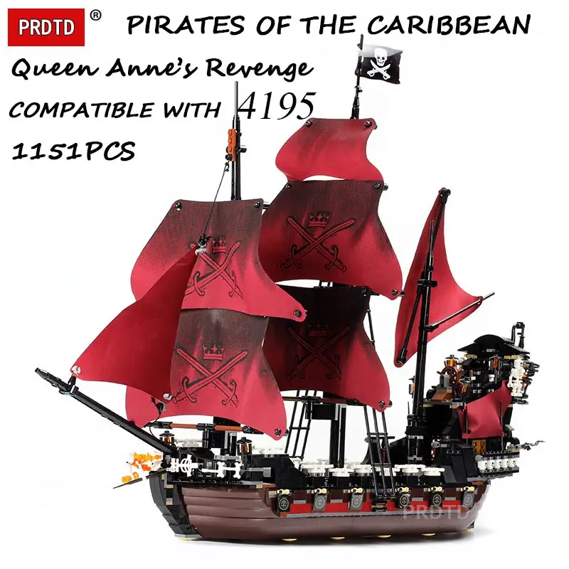 

1151Pcs Pirates of the caribbean Black Pearl LegoINGlys pirates ship building blocks bricks 4195 model kits toy for children