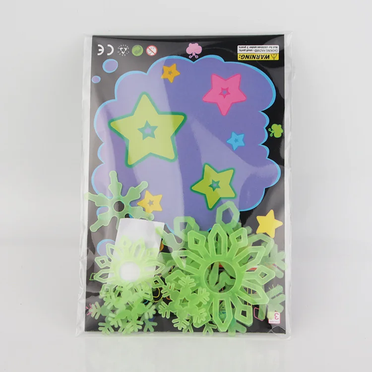 

Fashionable Snowflake Luminous Patch Winter Wonderland Decorations for Home DIY Luminous Wall Stickers for Christmas Decoration