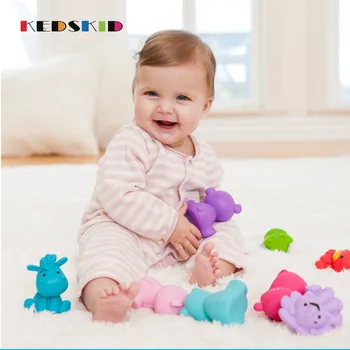 

9 pcs Baby Bath Dental gum that can be sterilized Classic Vehicles Toy Soft Plastic Baby Bath Toy fish and dragons Toy