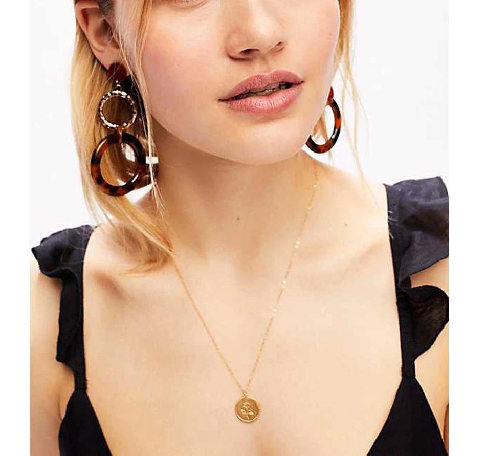 earrin54g911_09