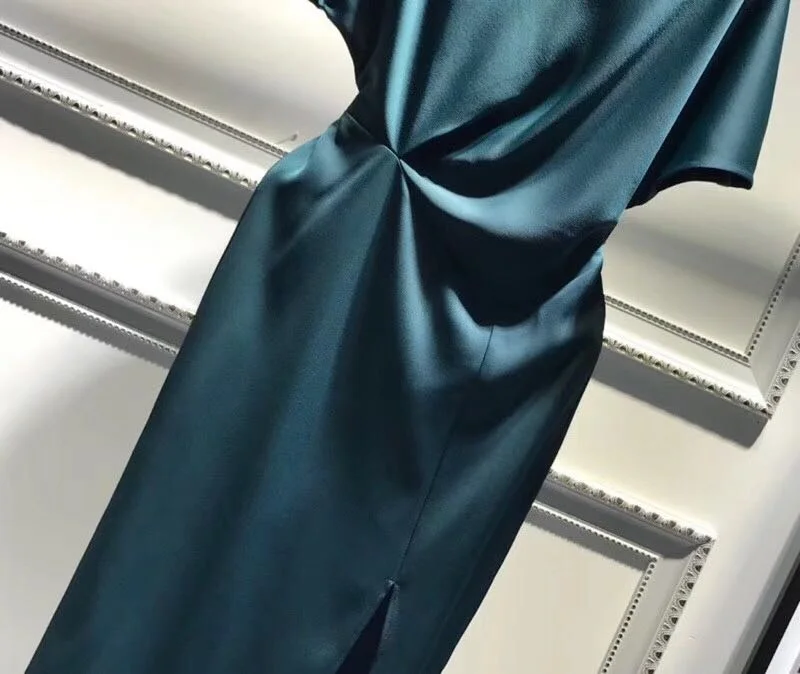 a (11)