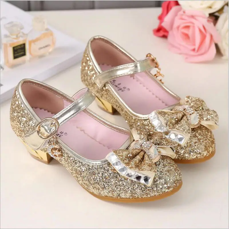 الأطفال الأحذية للفتيات عالية الكعب الأميرة الصنادل أزياء أطفال أحذية بريق جلدية فراشة الفتيات حزب أحذية الرقص