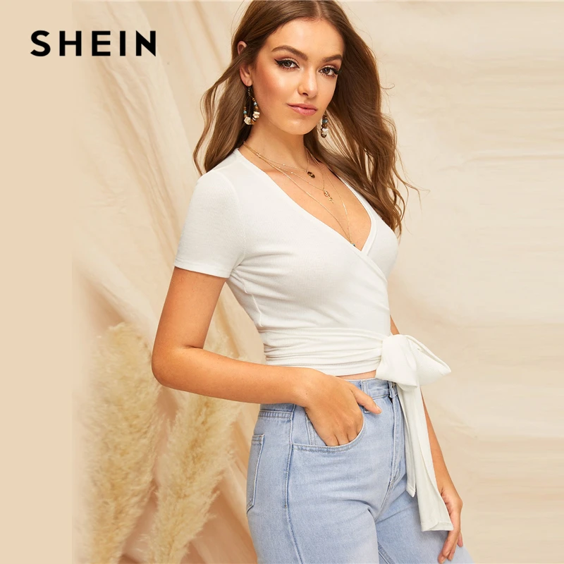 SHEIN, сексуальный облегающий топ с глубоким v-образным вырезом и поясом, женская летняя Элегантная футболка с коротким рукавом