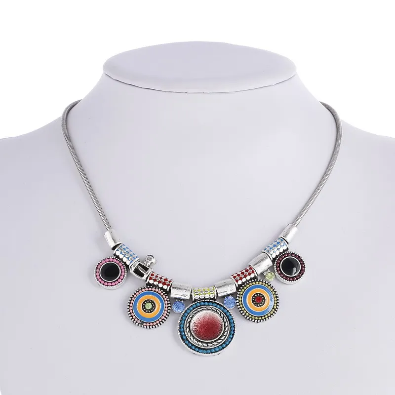 

New Choker Necklace Ethnic Collare Retro Steel Colorful Beads Pendant Statement Necklace for Women Jewelry