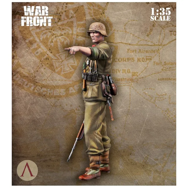 1:35 Resin kit  Standing soldier pointing to the front 4