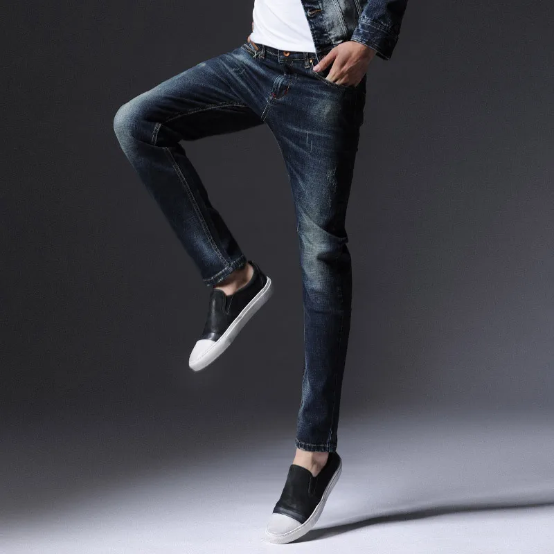 The new youth frayed jeans male Slim feet men 's jeans autumn and winter new men' s trousers ...