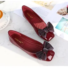 Женская прогулочная обувь; сезон осень; легкие удобные кроссовки с бантом; Вечерние туфли на плоской подошве с нескользящей подошвой для девочек