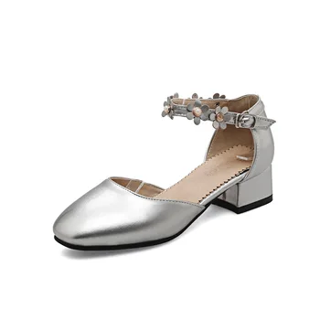 

2018 early spring new sweet flowers thick with medium with super size code 31-48 hollow sandals 18116