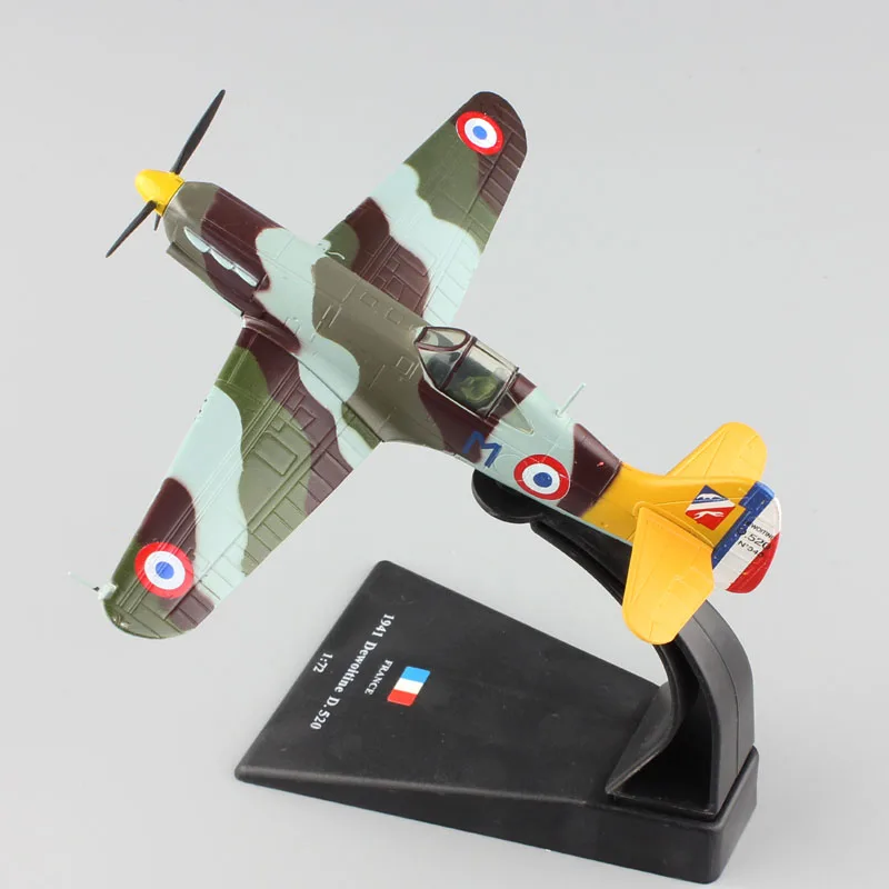 

1:72 scale AMER World War WWII aircraft fighter diecast France 1941 Dewoitine D.520 plane jets model for collection child's boys