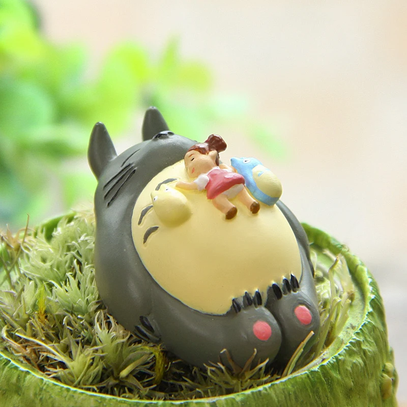 

Cute Miyazaki Hayao Anime My Neighbor Totoro Sleepping May DIY Cute Resin Action Figure Collection Model Toy for Kids Toys Gift