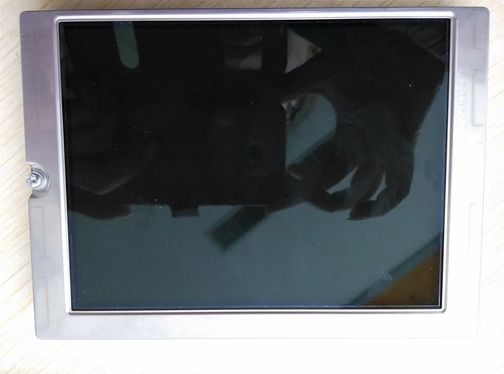 

Original 5.7 inch UMSH-8294MD-1T LCD screen LCD screen with touch screen free shipping