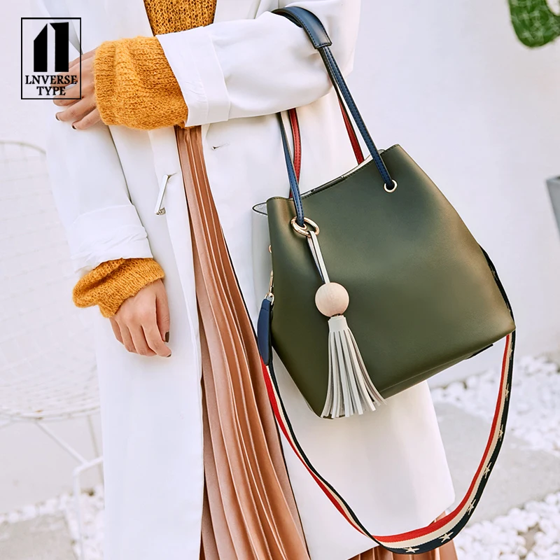 

Retro lady handbag fashion lady shoulder bag woman bag PU wild popular lady handbag Bucket bag women's bags National style pocke