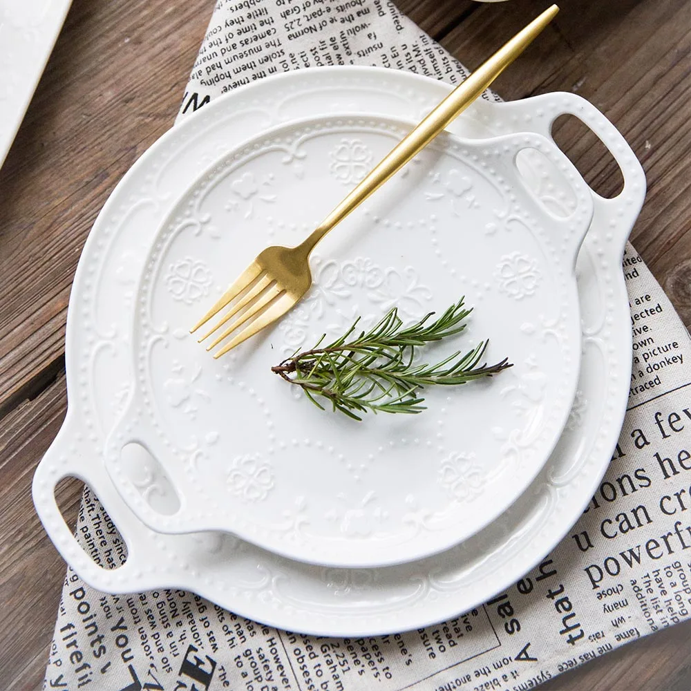 1PCS European style embossed ceramic plate with handles lace tray salad