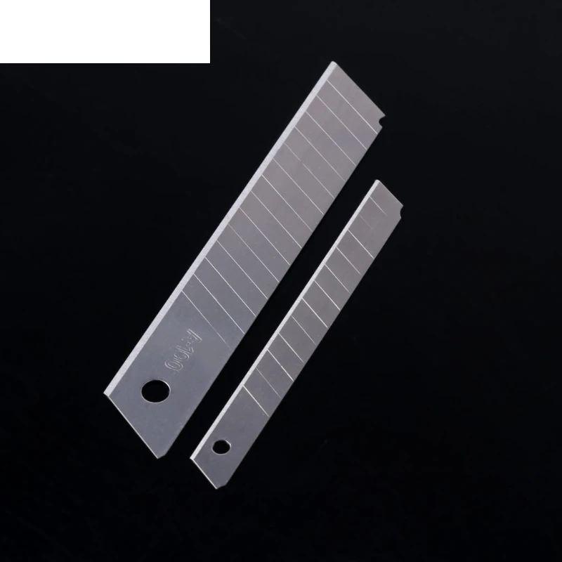 11AG400219-3