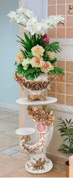 

European style of large vase. Simulation flower art suits.