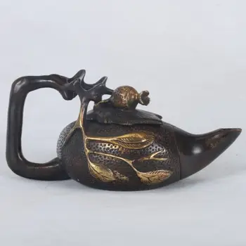 

Crusted Pure copper Hand-carved Teapot ,Peach-Shaped Mantou , Qianlong Mark