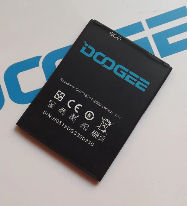 DOOGEE DG330 батарея 1800 mah Для DOOGEE DG330 смартфон 5," 5,0 дюймов MTK6582 4 ядра мобильного телефона