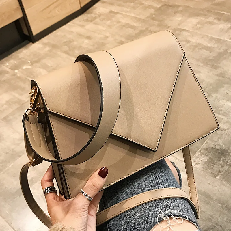 

Wide shoulder strap small square bags women handbags purse famous brands designer Versatile shoulder ulzzang crossbody bag sac