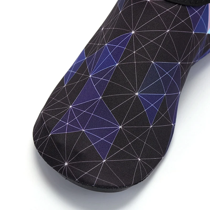 الصيف الشاطئ الجوارب حذاء رجالي صنادل شاطئ الكبار النعال الرياضة المنبع وعدم الانزلاق أحذية النساء جوارب الغوص الصيف الشاطئ الجوارب حذاء رجالي صنادل شاطئ الكبار النعال الرياضة المنبع وعدم الانزلاق أحذية النساء جوارب الغوص