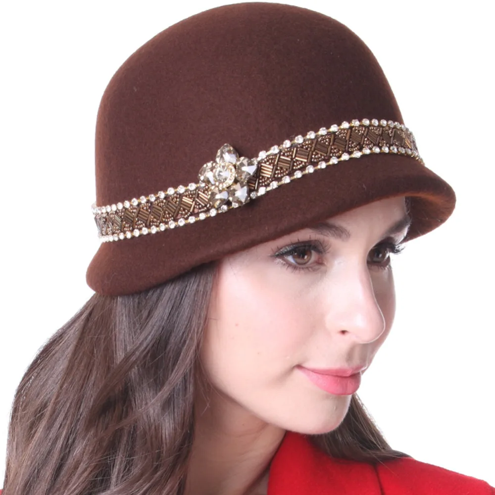 Наряд красной шапочки. Образ красной шапочки для девочки. Дизайн шапки. Наряд красной шапочки. Костюм красная шапочка карнавалия.